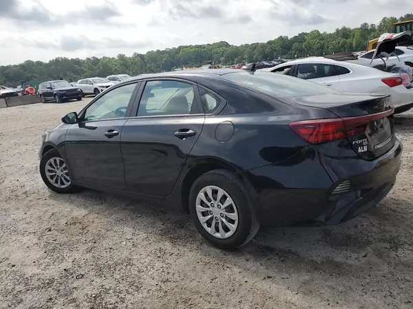 3KPF24AD7PE678081 2023 KIA FORTE - Image 2