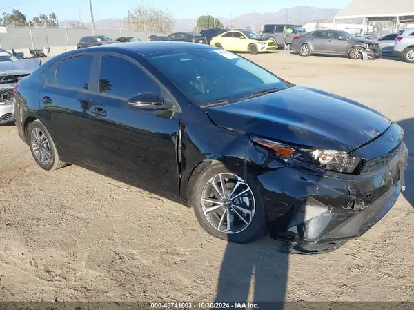 3KPF24AD7PE680915 2023 KIA FORTE - Image 1