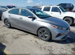 3KPF24AD7PE683300 2023 KIA FORTE