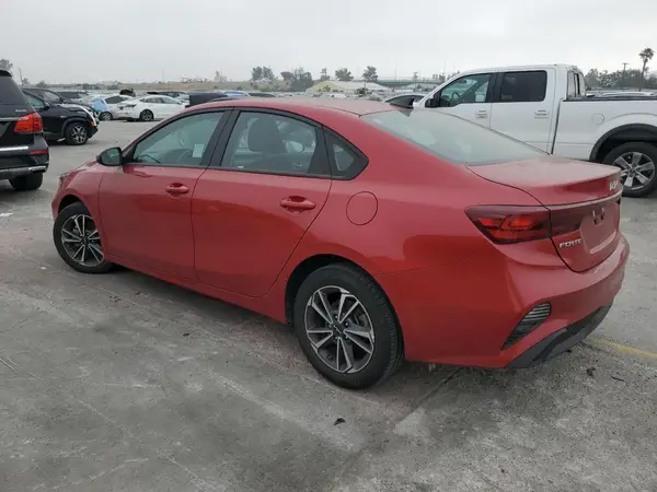 3KPF24AD7PE683314 2023 KIA FORTE - Image 2