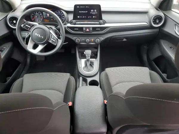 3KPF24AD7PE683314 2023 KIA FORTE - Image 8