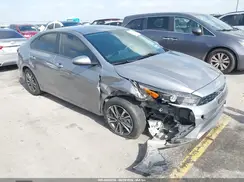 3KPF24AD7PE683894 2023 KIA FORTE