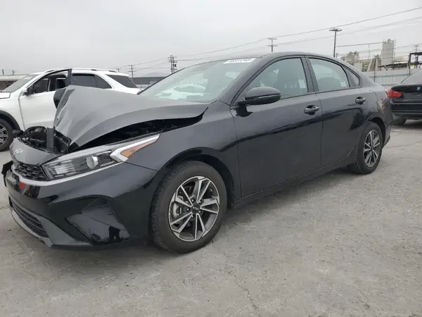 3KPF24AD7PE688190 2023 KIA FORTE - Image 1
