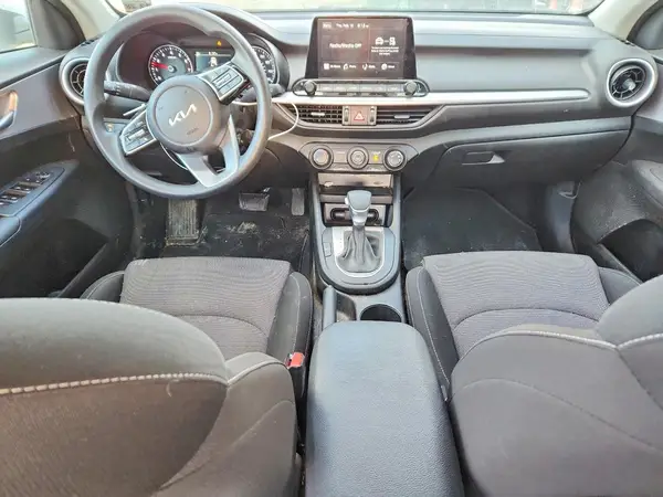 3KPF24AD7PE690702 2023 KIA FORTE - Image 8