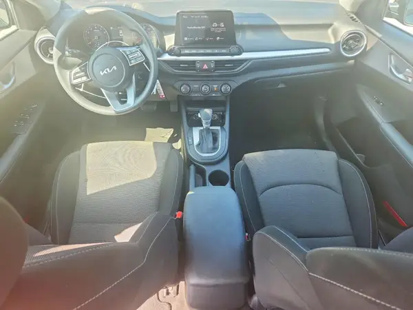 3KPF24AD7PE692062 2023 KIA FORTE - Image 8