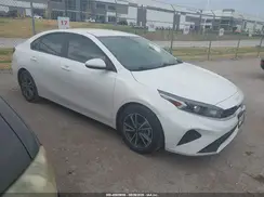 3KPF24AD7RE695529 2024 KIA FORTE