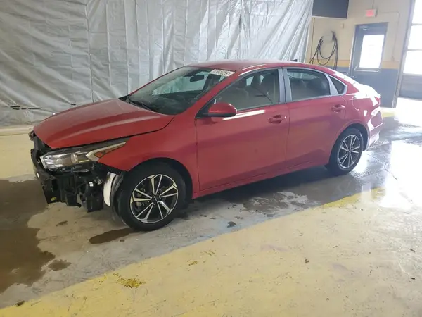 3KPF24AD7RE695773 2024 KIA FORTE - Image 1