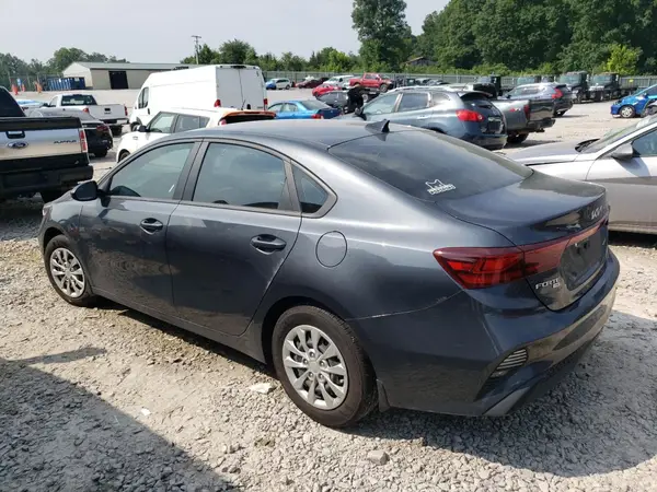 3KPF24AD7RE702222 2024 KIA FORTE - Image 2