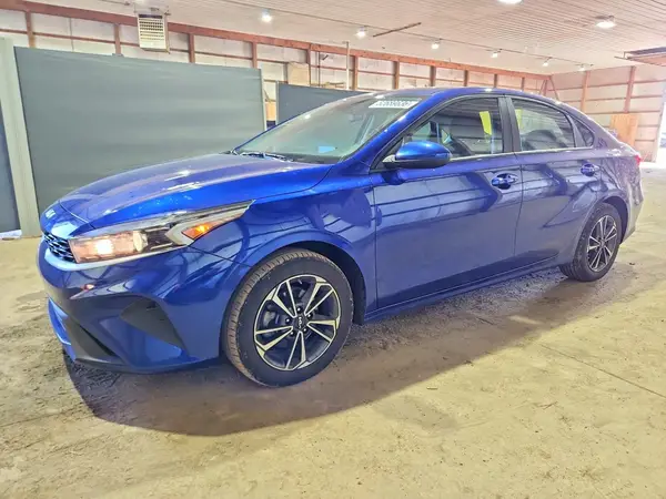 3KPF24AD7RE703435 2024 KIA FORTE - Image 1
