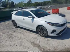 3KPF24AD7RE705640 2024 KIA FORTE