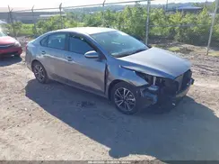3KPF24AD7RE705802 2024 KIA FORTE