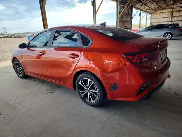 3KPF24AD7RE708263 2024 KIA FORTE - Image 2