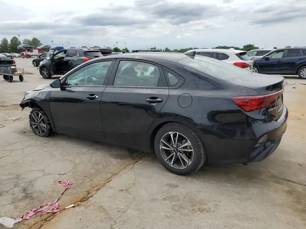 3KPF24AD7RE712216 2024 KIA FORTE - Image 2