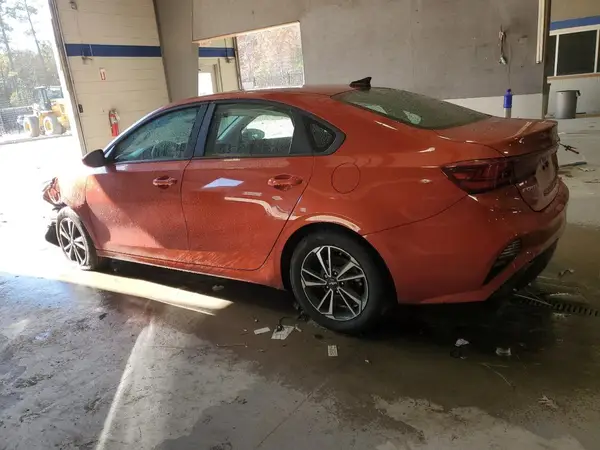 3KPF24AD7RE712751 2024 KIA FORTE - Image 2
