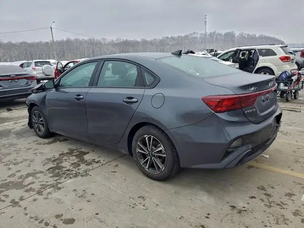 3KPF24AD7RE715133 2024 KIA FORTE - Image 2