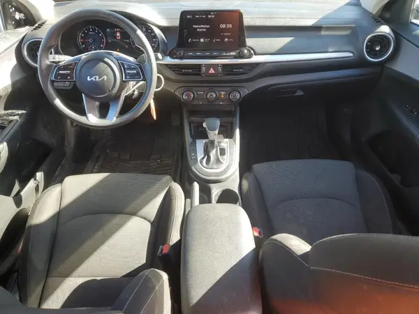 3KPF24AD7RE718971 2024 KIA FORTE - Image 8