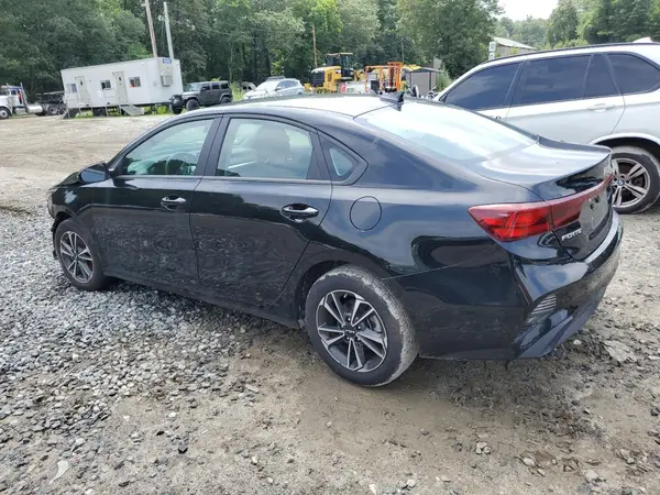 3KPF24AD7RE719201 2024 KIA FORTE - Image 2