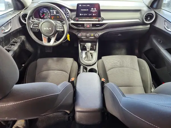 3KPF24AD7RE723944 2024 KIA FORTE - Image 8