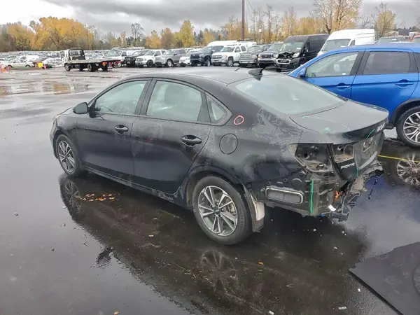 3KPF24AD7RE728478 2024 KIA FORTE - Image 2