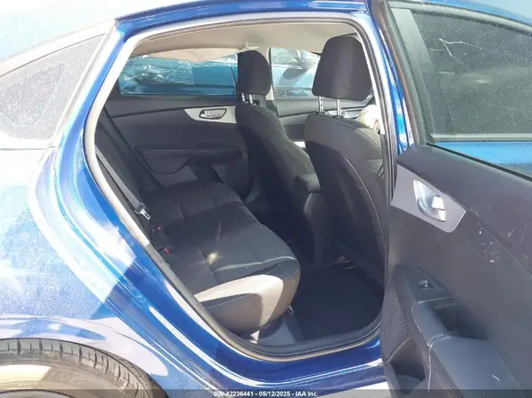 3KPF24AD7RE730554 2024 KIA FORTE - Image 8
