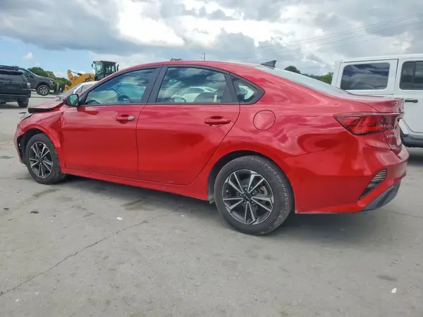 3KPF24AD7RE736046 2024 KIA FORTE - Image 2