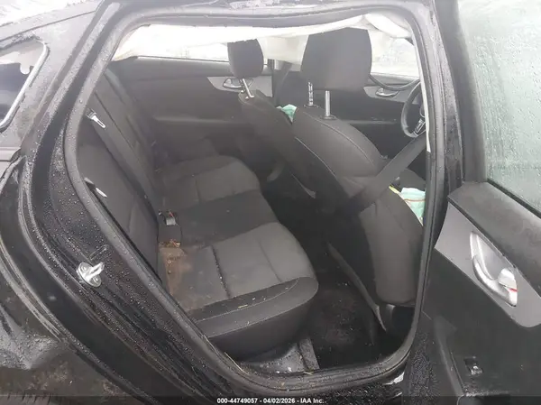 3KPF24AD7RE741831 2024 KIA FORTE - Image 8