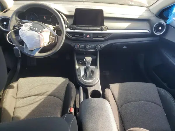 3KPF24AD7RE742798 2024 KIA FORTE - Image 8