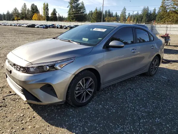 3KPF24AD7RE744521 2024 KIA FORTE - Image 1