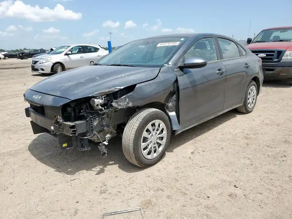 3KPF24AD7RE751503 2024 KIA FORTE - Image 1
