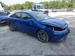 3KPF24AD7RE758015 2024 KIA FORTE