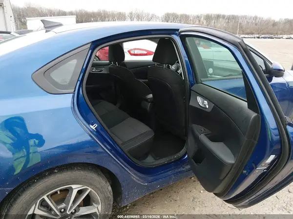 3KPF24AD7RE759004 2024 KIA FORTE - Image 8