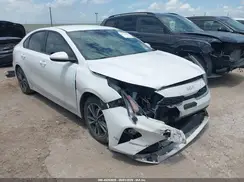 3KPF24AD7RE759472 2024 KIA FORTE