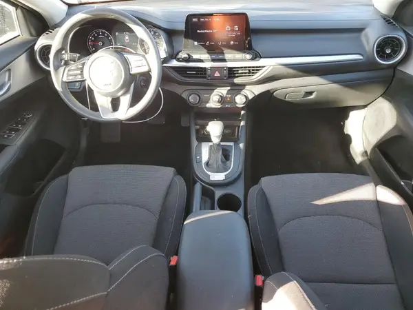 3KPF24AD7RE761254 2024 KIA FORTE - Image 8