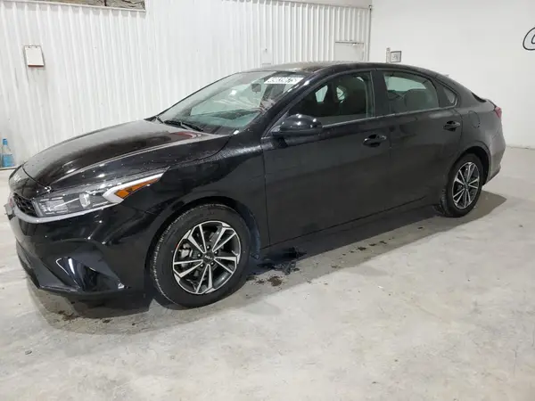 3KPF24AD7RE761948 2024 KIA FORTE - Image 1