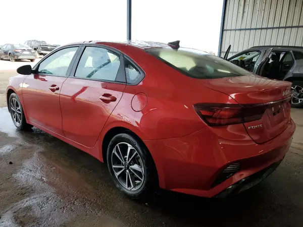 3KPF24AD7RE763649 2024 KIA FORTE - Image 2