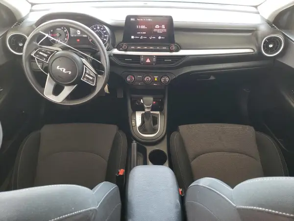 3KPF24AD7RE763909 2024 KIA FORTE - Image 8