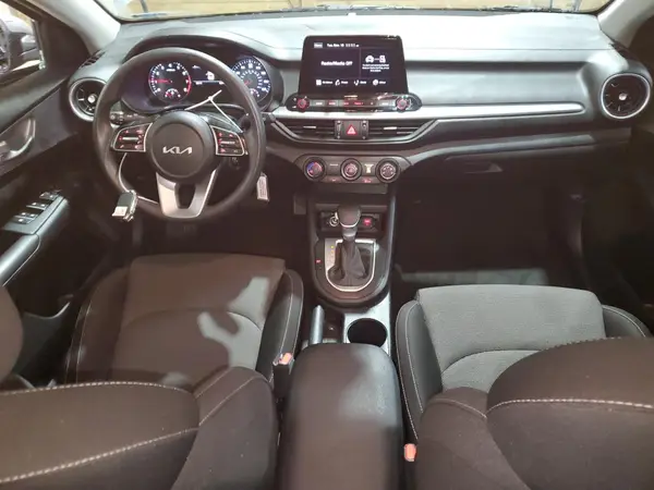 3KPF24AD7RE768432 2024 KIA FORTE - Image 8
