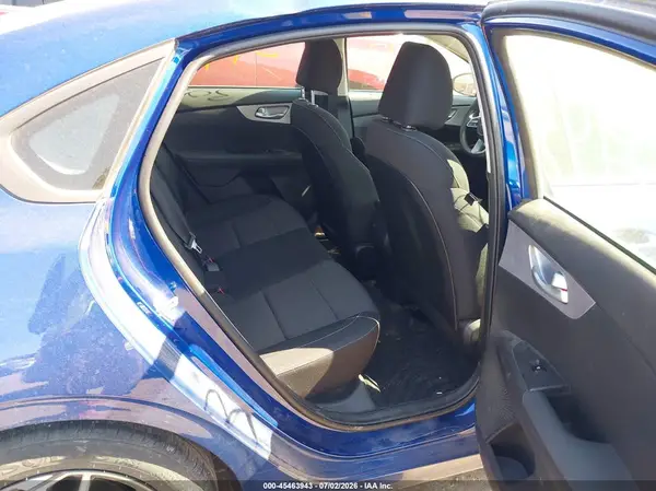 3KPF24AD7RE768544 2024 KIA FORTE - Image 8