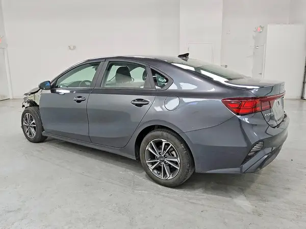 3KPF24AD7RE770150 2024 KIA FORTE - Image 2