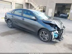 3KPF24AD7RE771296 2024 KIA FORTE