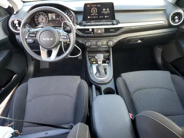 3KPF24AD7RE773730 2024 KIA FORTE - Image 8