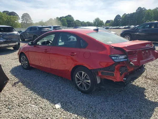 3KPF24AD7RE775414 2024 KIA FORTE - Image 2
