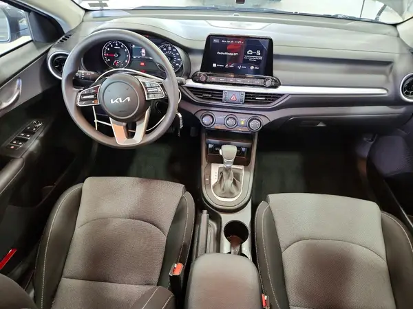 3KPF24AD7RE784713 2024 KIA FORTE - Image 8