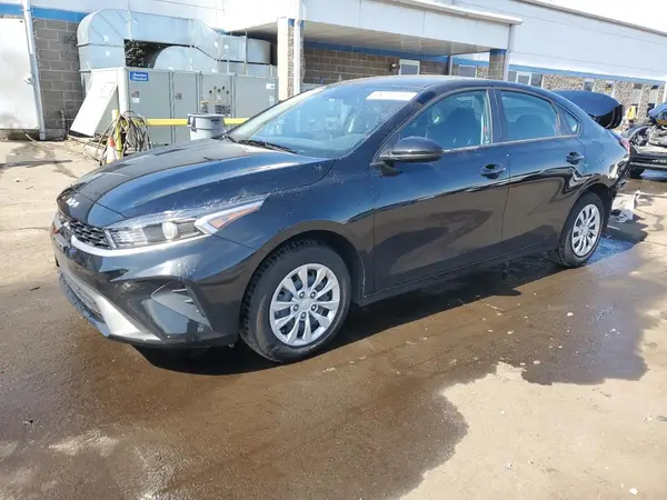 3KPF24AD7RE787224 2024 KIA FORTE - Image 1