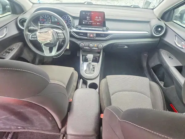 3KPF24AD7RE788406 2024 KIA FORTE - Image 8