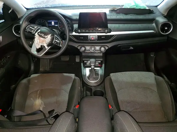 3KPF24AD7RE791452 2024 KIA FORTE - Image 8