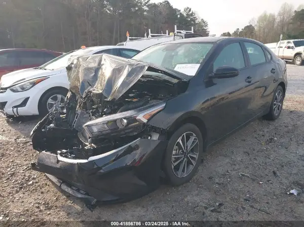 3KPF24AD7RE799390 2024 KIA FORTE - Image 2