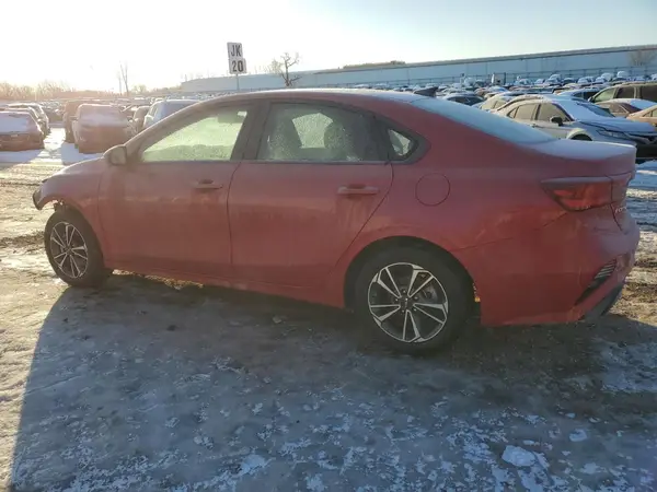 3KPF24AD7RE803440 2024 KIA FORTE - Image 2