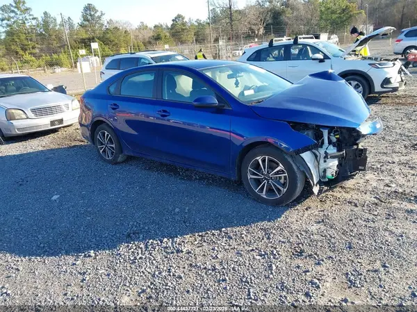 3KPF24AD7RE804118 2024 KIA FORTE - Image 1