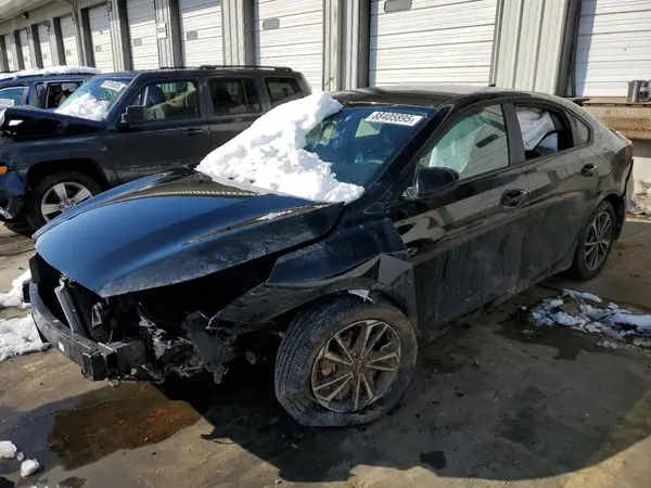3KPF24AD7RE811845 2024 KIA FORTE - Image 1